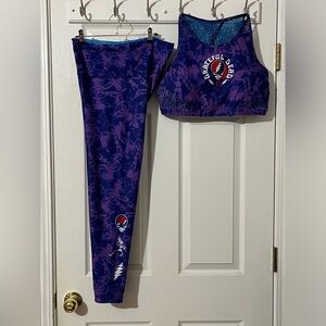 Peloton Leggings and Sports Bra